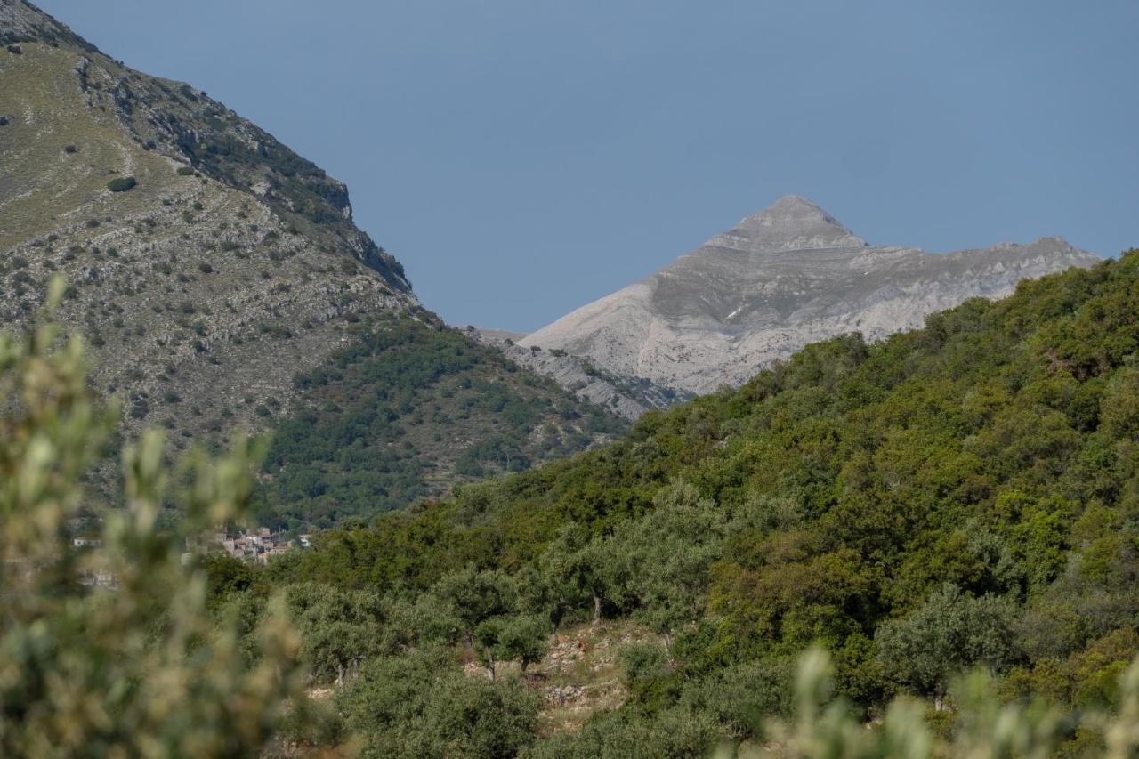 Appartamento Trisilio Kardhamili Esterno foto