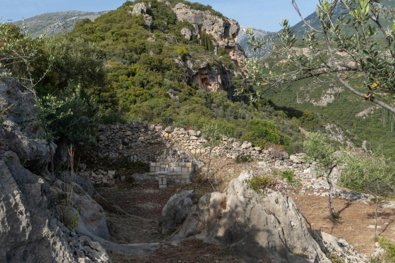 Appartamento Trisilio Kardhamili Esterno foto